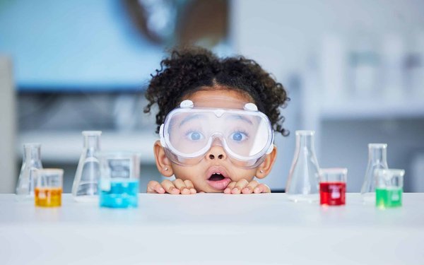 Comment les romans de science-fiction prédisent-ils l'avenir ?