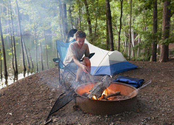 Quels sont les tarifs du camping à Damgan pour l'été ?