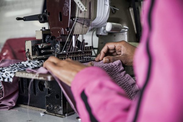 Machine à coudre industrielle : pour quelle marque choisir ?
