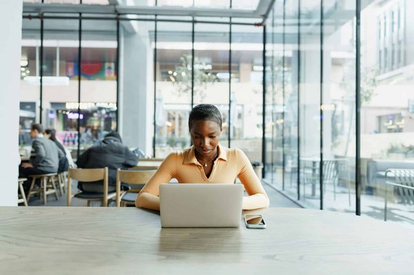 Quelles compétences peut-on acquérir grâce à une formation professionnelle?