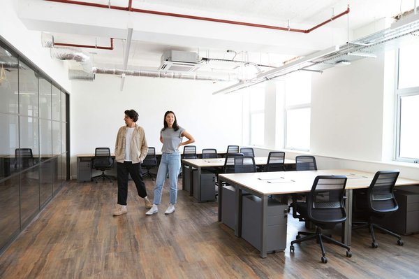 Est-il nécessaire de déplacer le siège social après une reprise d'entreprise ?