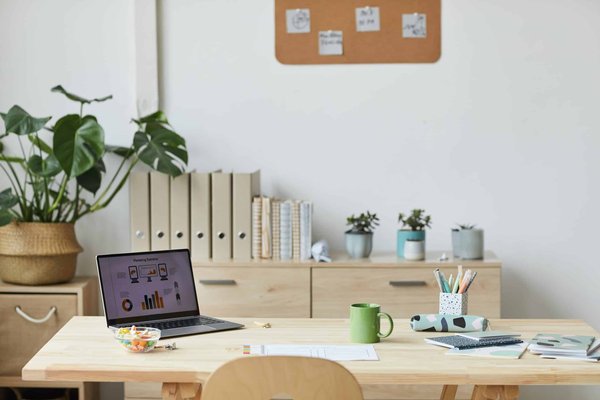 Aménagez votre bureau à domicile de manière élégante